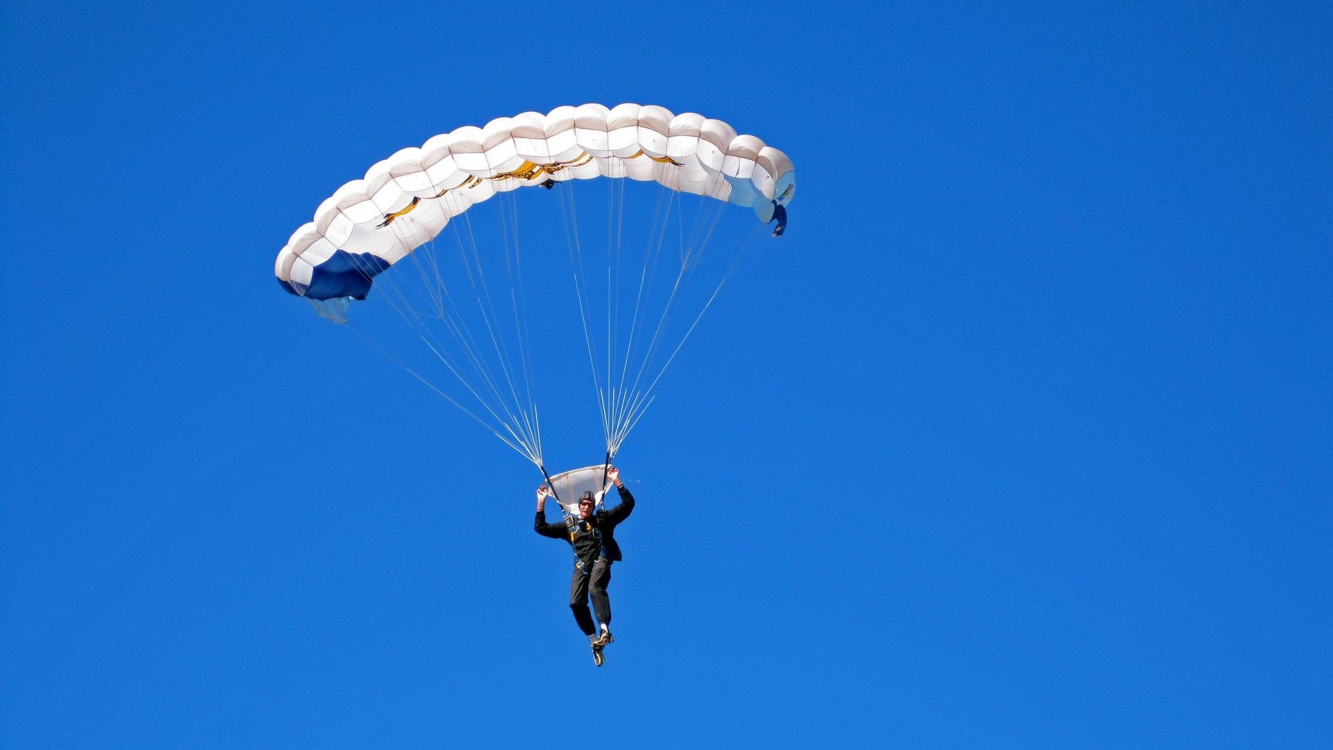 九游-APEX英雄 俱乐部加大投入培养新人，apex俱乐部要钱吗